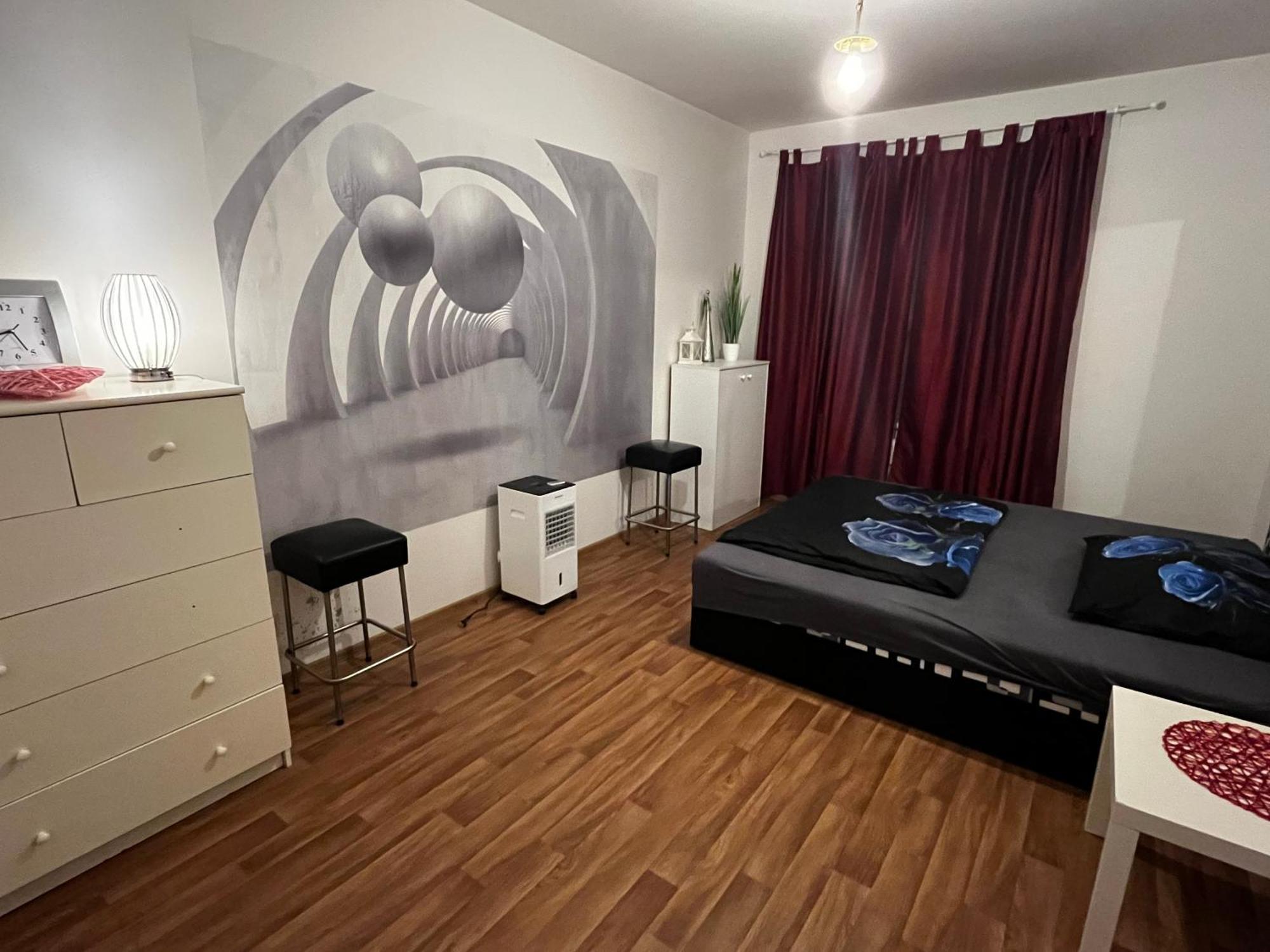 Monfas Apartment Garden City Прага Екстер'єр фото